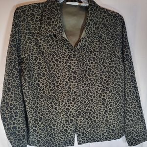 Olive green animal.print shirt/ jacket